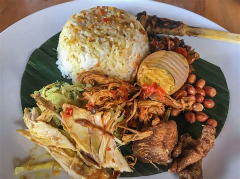 Rekomendasi 6 Makanan Khas Bali Yang Wajib Dicicipi