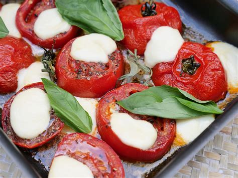 Salade De Tomates R Ties Et Mozzarella Aux Fourneaux