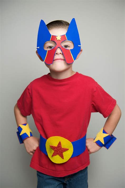 Diy Simple No Sew Superhero Costume Craft