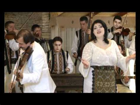 Mai bine îi întrebaţi pe ei (n.r.: Anisoara Dabija si Lautarii din Chisinau - Lume, lasa grijile