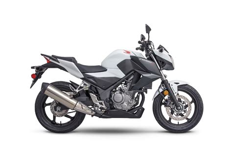 Explore photos, videos, features, specs and offers, and find your perfect ride! 2015 Honda CB 300 F: pics, specs and information ...