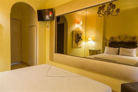 Δωμάτια για ζευγάρια στην Κηφισιά Ruby Rooms Ξενοδοχεία