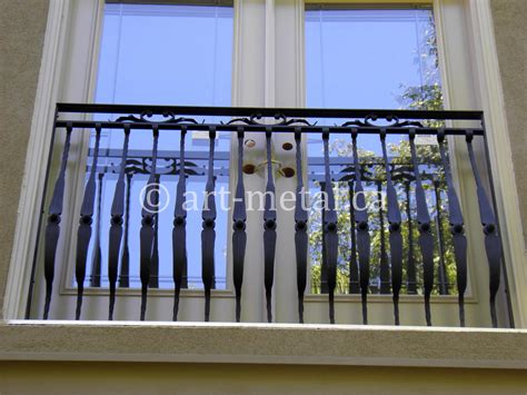 High Quality Balcony Railing Systems Installation In Toronto