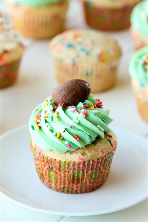 Funfetti Cupcakes - Life Made Simple