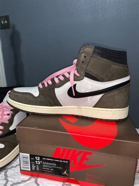 Travis scott Air jordan 1 HIGHTOP | Pink jordans, Travis scott shoes