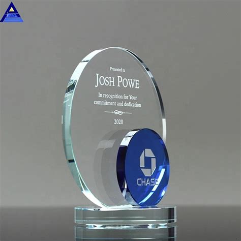 Buy High Quality Crystal Award Shield Trophy Glass Award Plaques From