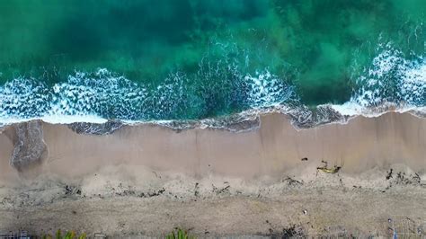 Birds Eye View Of A Beach Shoreline Youtube