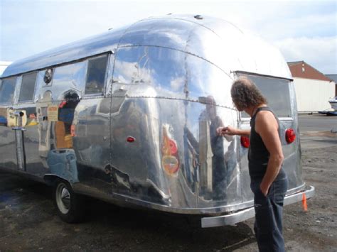 Airstream Restoration 59 Safari