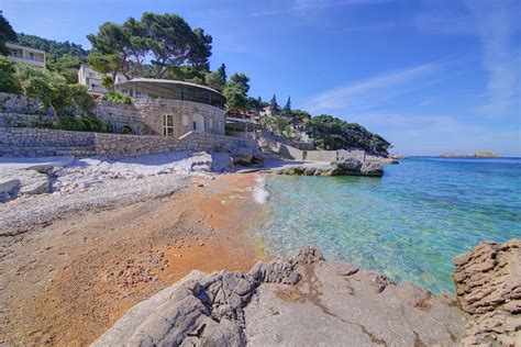 We have prepared a detailed guide to make your vacation in dubrovnik easier with some insider tips which you won't find everywhere. Dubrovnik, Hôtel Splendid 3* - Bemextours