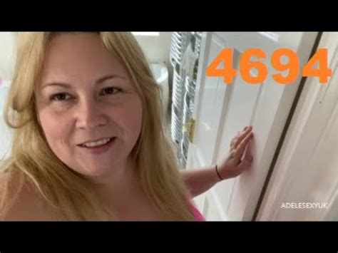Bbw Adelesexyuk Doing A Quick Advert About Cleaning Her Bathroom Youtube