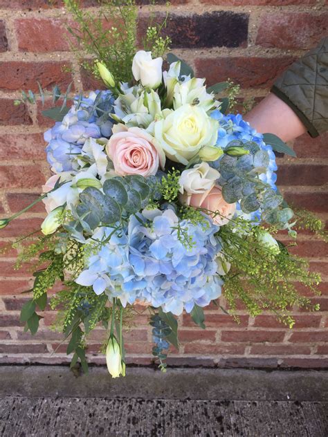 Wedding Bouquets With Blue Hydrangeas Bright Blue Hydrangea Bouquet