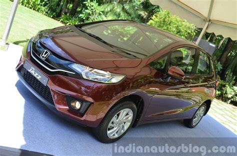 The car can also be booked online through 'honda from home' platform on hcil website with a nominal amount of rs 5,000. honda jazz bookings june 20 open launch on july 8181144 ...