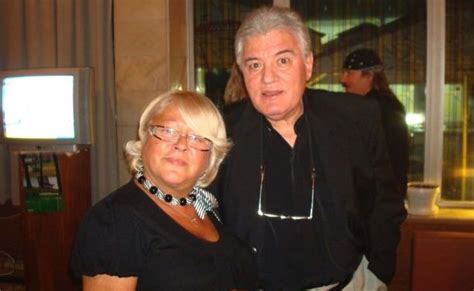 Discover more music, concerts, videos, and loredana groza (born 10 june 1970), also known as simply loredana, is considered, by and large, the most succesful, extravagant and charismatic. Un blog de suflet cu cele mai frumoase cantece de dragoste ...