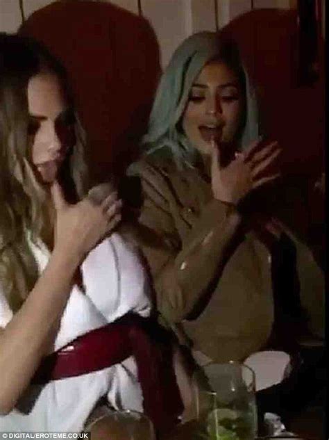 Kylie Jenner Performs Dance With Cara Delevingne At Nightclub With Kendall Daily Mail Online