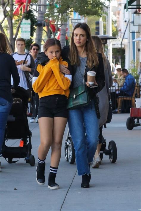 We Cant Believe How Grown Up The Oldest Daughter Of Jessica Alba Is