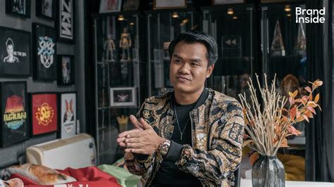 He was born in 1990s, in millennials generation. bie the ska 000001 | Brand Inside