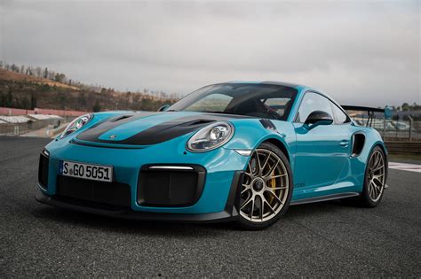 Watch The Porsche 911 Gt2 Rs Set An Ncm Lap Record Automobile Magazine