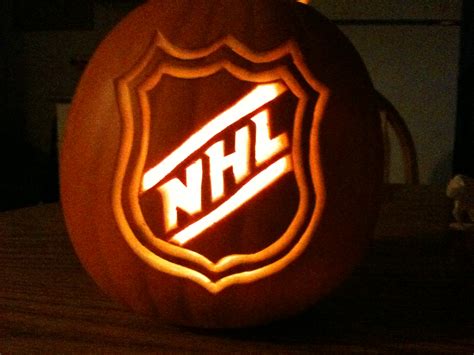 Hockey Halloween Costume Ideas To Light The Lamp The Pink Puck