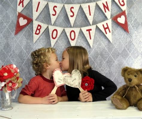 30 Cute Valentines Day Children Photos