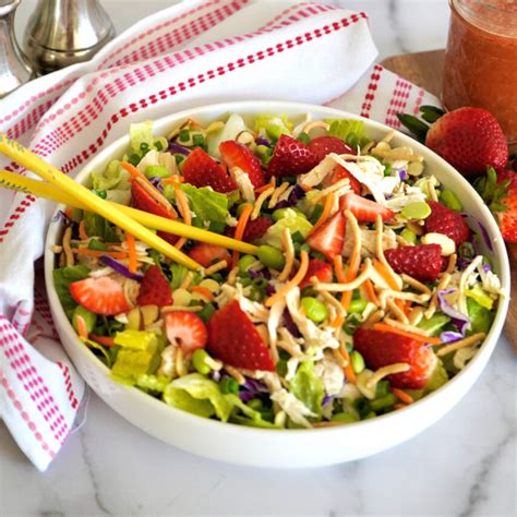 Combine cabbage, lettuce, carrots, snow peas, cilantro, and green onion in a large bowl. Strawberry Chinese Chicken Salad Recipe - Momma Can