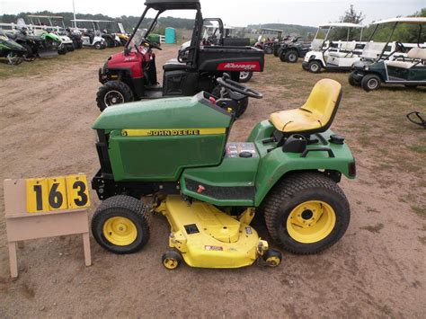 We did not find results for: John Deere 425 w/54" deck M00425A054546