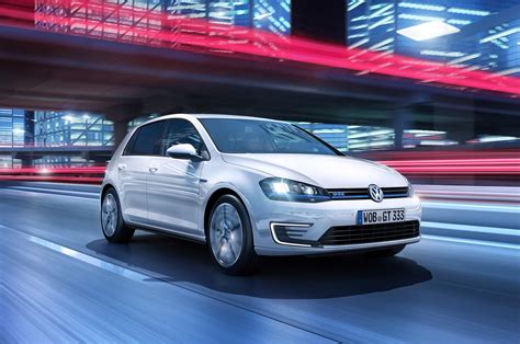Volkswagen Golf Gte Hybrid Features And Specs Announced