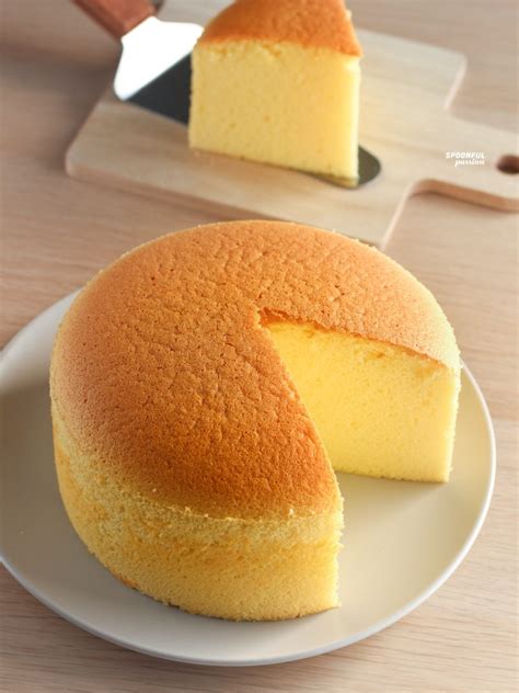 I made soft and moist condensed milk castella like fluffy ~ since the flavor of the condensed milk is sue, i think the condensed milk castella was a little more delicious than just the castella ~ it is also delicious to bake and eat right away, but. Cotton Sponge Cake with Condensed Milk - 5-ingredients - Spoonful Passion
