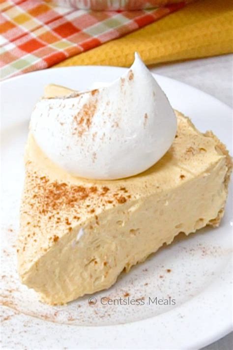 Cream cheese pumpkin pie with pecan streusel. This easy no No Bake Cream Cheese Pumpkin Pie is a family ...