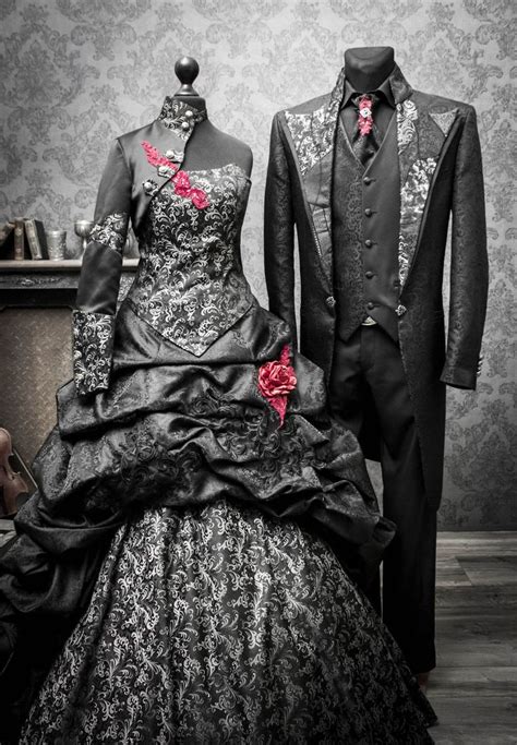 例外的な黒の花嫁衣装 デザイナーの花嫁衣装 Etsy 日本 Goth Wedding Dresses Gothic Wedding Dress Gothic Outfits