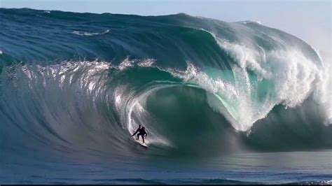 The 14 Biggest Waves Ever Surfed 14 Is Terrifying Page 8 Biggestverse