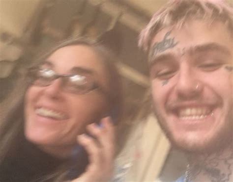 lil peep dead rapper s mother speaks out in team statement metro news