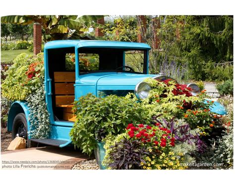 Old Cars As Garden Art Things To Think About Make It A Garden
