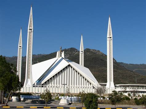 As per the size of the plot, add more rows in the middle, keeping the front and the rear dimension same as per the drawing. Faisal Mosque شاه فيصل مسجد | The Shah Faisal Mosque in ...