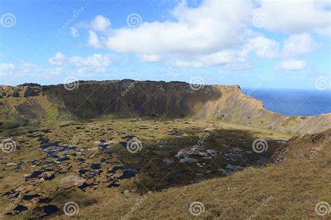 Easter Island Crater Rano Kau Stock Photo Image Of Crater Isla 35624372
