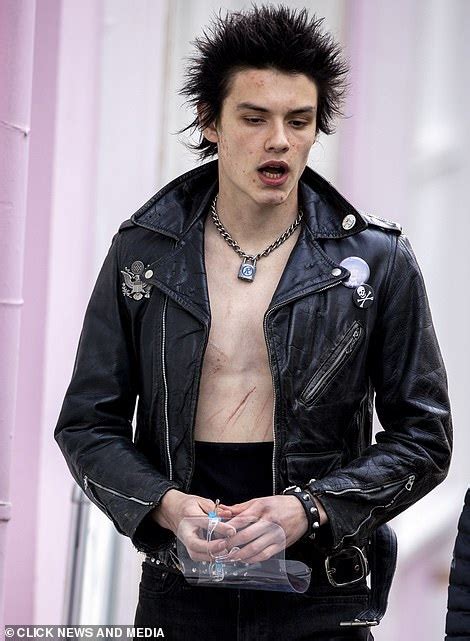 Louis Partridge Is The Double Of Sid Vicious As He Films Scenes For New