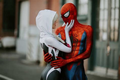 this couple did an amazing spiderman themed photo shoot amazing spiderman spiderman and