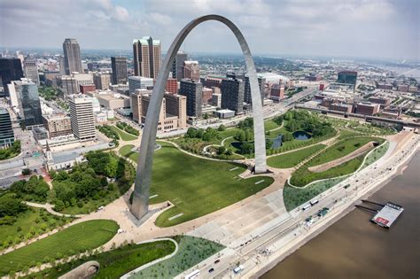 St Louis Gateway Arch Images