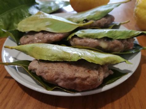 Maybe you would like to learn more about one of these? Polpette in foglie di limone - Curmifood