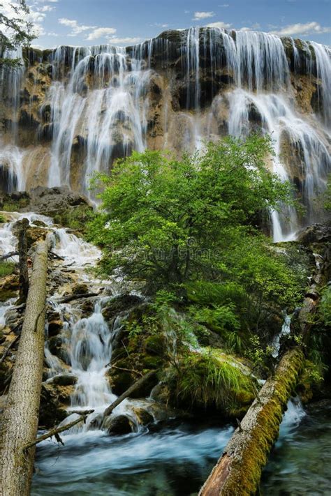 Waterfall In Jiuzhaigou National Park Stock Image Image Of Landscape
