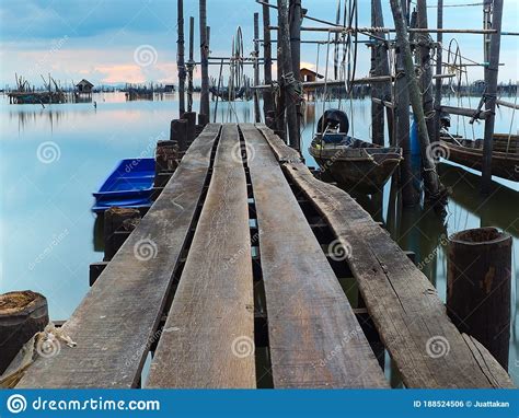 Bost Docking Stock Photos Free And Royalty Free Stock Photos From