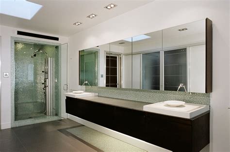 Check spelling or type a new query. Pretty mirrored medicine cabinet in Bathroom Contemporary ...