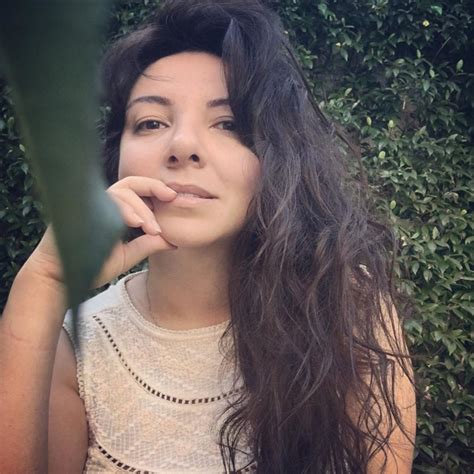 Yapımcılığını bkm'in üstlendiği güldür güldür show'un oyuncu kadrosunda ; Güldür Güldür Mehtap (Meltem Yılmazkaya) Kimdir ...