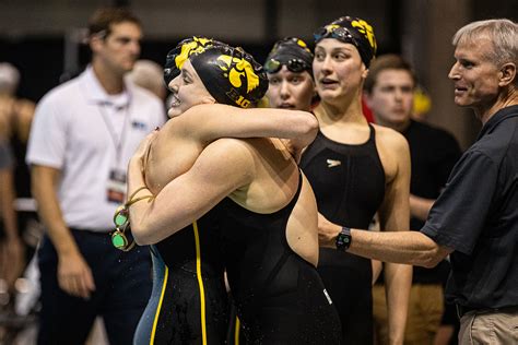 Judge Temporarily Saves Iowa Women S Swim And Dive The Daily Iowan