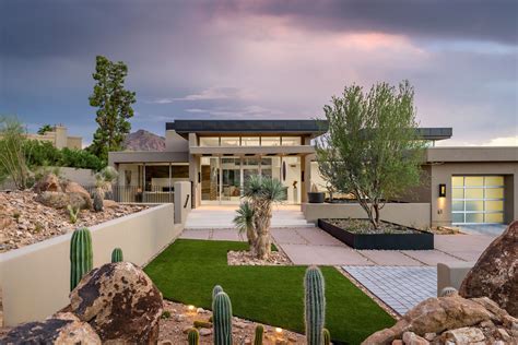 Desert Contemporary with Mountain and Desert Views | Contemporary house