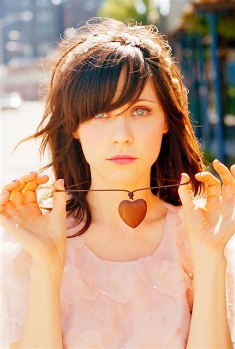 Zooey deschanel hairstyles haircuts and colors. Zooey Deschanel Hairstyles - Celebrity Latest Hairstyles 2016