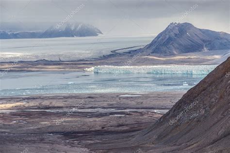Arctic Summer Landscape Mountains Fjord Glaciers Spitsbergen
