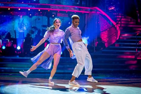 Nicola Adams And Katya Jones To Return To Strictly Come Dancing For Final Dance Huffpost Uk