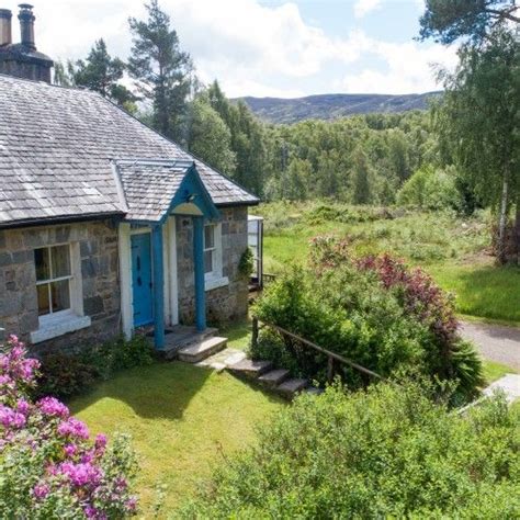 Holiday Cottages In Perthshire Scotland Dog Friendly Accommodation
