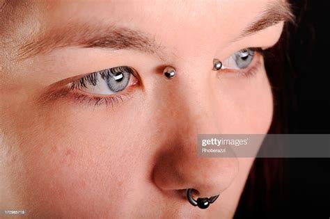 Piercing Femme Photo Getty Images