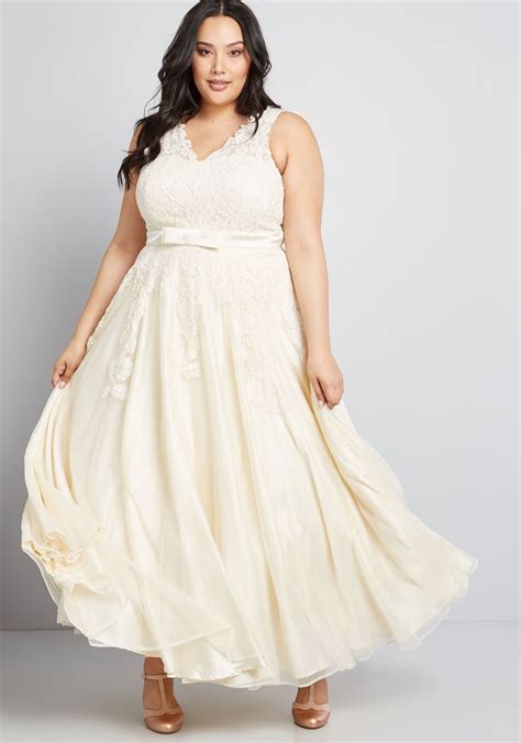 22 Affordable Wedding Dresses For Your Super Special Ceremony